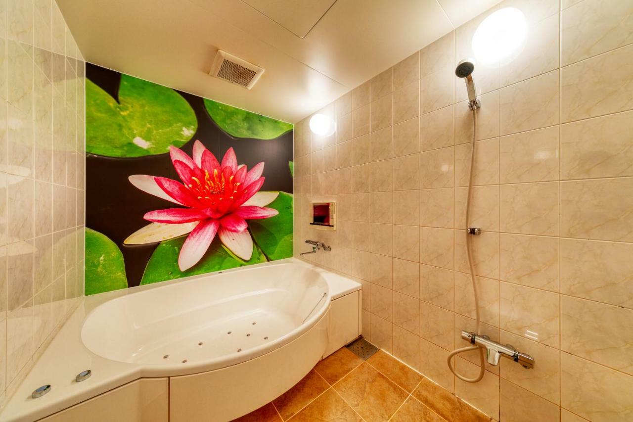 Hotel Lotus Otsu (Adults Only) Exterior photo